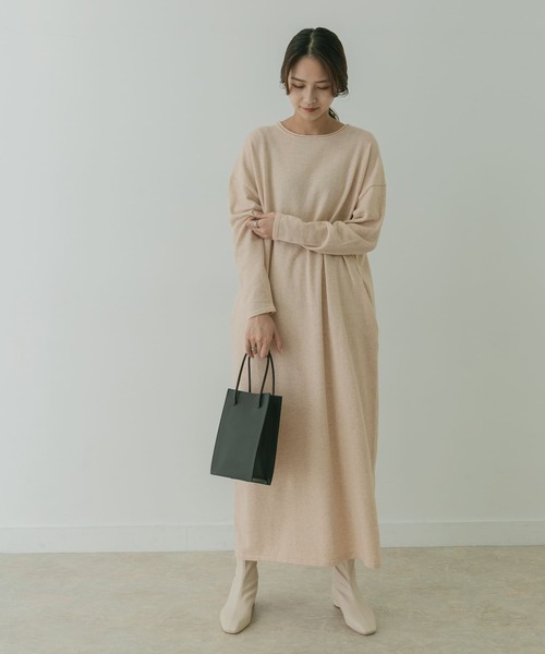 KBF+（ケービーエフプラス）の「KBF+　ロングニットワンピース∴（ワンピース・レディース・ライトベージュ・ONE）」の19枚目の写真