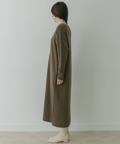 KBF+（ケービーエフプラス）の「KBF+　ロングニットワンピース∴（ワンピース・レディース・ライトベージュ・ONE）」の7枚目の写真