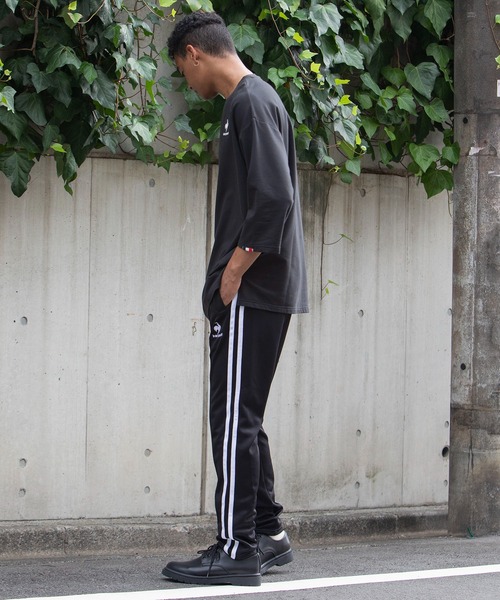 le coq sportif(ルコックスポルティフ)の「トラックジャージロングパンツ メンズ ウェア ロングパンツ ボトムス スポーツウェア(その他パンツ・メンズ・ホワイト/ブラック/ネイビー・M/XL/XXL/S/L)」の22枚目の写真