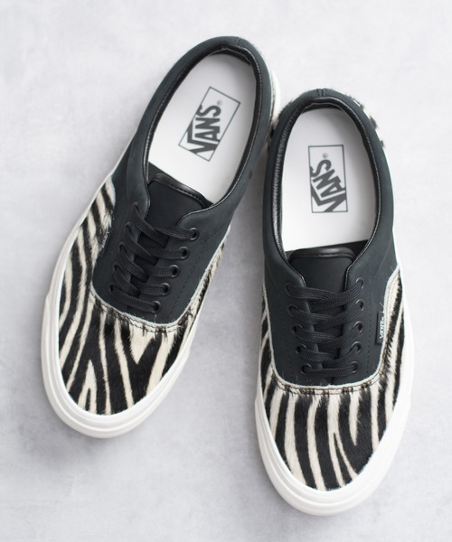 And A(アンドエー)の「VANS ヴァンズ / ERA 95 DX エラ ゼブラハラコ ローカットスニーカー / VN0A2RR14ZD(スニーカー・メンズ・ゼブラ・26.5cm/27.5cm/27cm/28cm)」の9枚目の写真