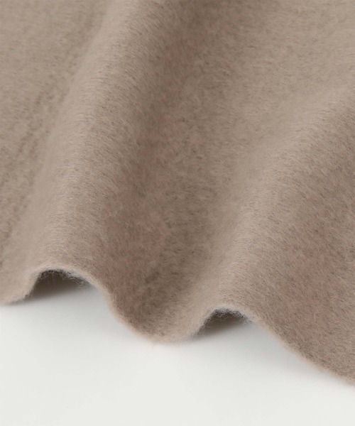 titivate(ティティベイト)の「ボリュームマフラー/ストール(マフラー・レディース・アイボリー/ブラック/ライトカーキ/ピンクベージュ/モカ/グリーン/レッド/チャコール/オレンジ/イエロー/ブルー/ライトベージュ/レッド系その他・FREE)」の15枚目の写真