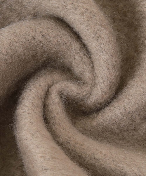 titivate(ティティベイト)の「ボリュームマフラー/ストール(マフラー・レディース・アイボリー/ブラック/ライトカーキ/ピンクベージュ/モカ/グリーン/レッド/チャコール/オレンジ/イエロー/ブルー/ライトベージュ/レッド系その他・FREE)」の14枚目の写真