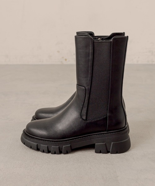 OLIVE des OLIVE（オリーブデオリーブ）の「ミドル丈サイドゴアブーツ（ブーツ・レディース・ブラック/オフホワイト・MEDIUM/SMALL/LARGE）」の5枚目の写真