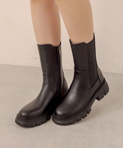 OLIVE des OLIVE（オリーブデオリーブ）の「ミドル丈サイドゴアブーツ（ブーツ・レディース・ブラック/オフホワイト・MEDIUM/SMALL/LARGE）」の11枚目の写真