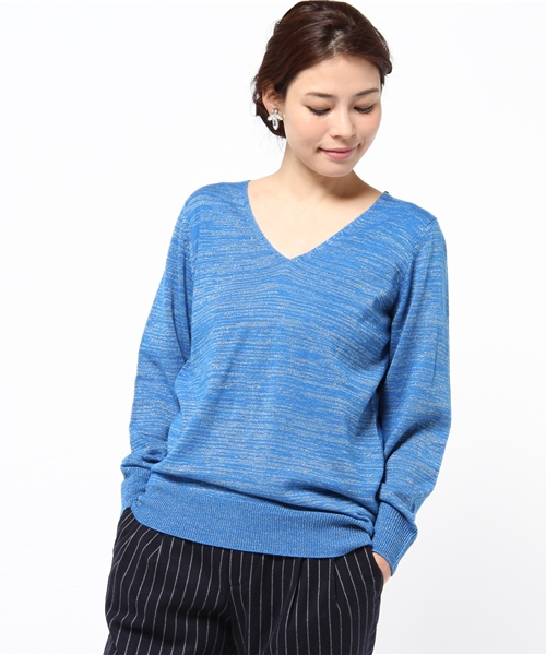 DISCOAT(ディスコート)の「【Discoat】ML展開あり ラメVネックプルオーバー(ニット/セーター・レディース・モカ/ブルー/アイボリー/ネイビー・LARGE/MEDIUM)」の4枚目の写真