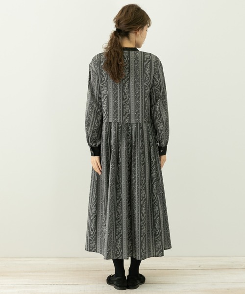 URBAN RESEARCH Sonny Label（アーバンリサーチサニーレーベル）の「ミュルーズプリントワンピース（ワンピース・レディース・ブラック系その他/ベージュ系その他・FREE）」の17枚目の写真