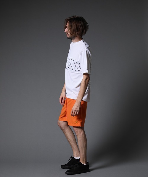 STUD MUFFIN(スタッドマフィン)の「mt7533-40-2天竺-メッシュスターグラムpt ワイドシルエット SS Tシャツ(Tシャツ/カットソー・メンズ・ホワイト×ブラック/ブラック×イエロー/ブラック系その他・2/3/4)」の8枚目の写真