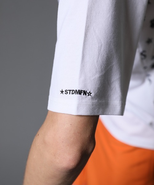 STUD MUFFIN(スタッドマフィン)の「mt7533-40-2天竺-メッシュスターグラムpt ワイドシルエット SS Tシャツ(Tシャツ/カットソー・メンズ・ホワイト×ブラック/ブラック×イエロー/ブラック系その他・2/3/4)」の10枚目の写真