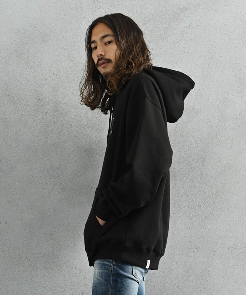 MAHAGRID（マハグリッド）の「mahagrid(マハグリッド) THIRD ロゴ プルオーバーパーカー（パーカー・メンズ・ブラック/グレー/チャコール・L/XL/M/S）」の4枚目の写真