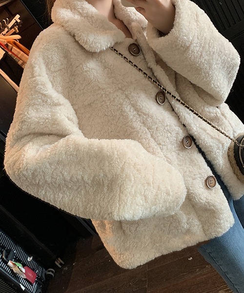 FRP（エフアールピー）の「YUGA  フェイクムートン　ボア　 ジャケットコート（ステンカラーコート・レディース・オフホワイト/ブラウン・FREE）」の5枚目の写真