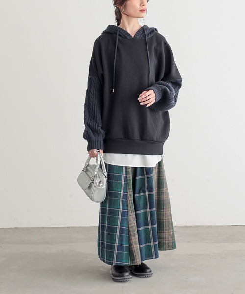 n'OrLABEL（ノアールレーベル）の「『ニットドッキング裏起毛パーカー』（パーカー・レディース・ブラック/モカ/ボルドー・FREE）」の22枚目の写真