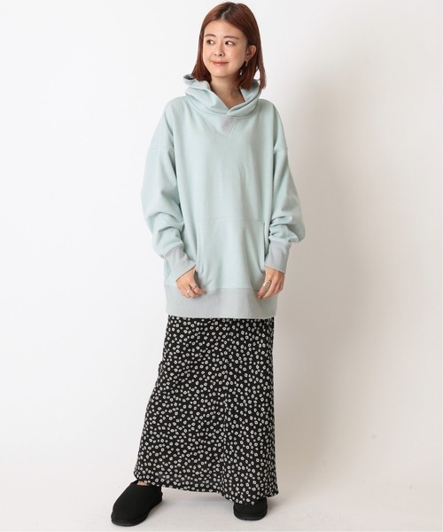 U by SPICK&SPAN(ユーバイスピックアンドスパン)の「BIGフードパーカー◆(パーカー・レディース・パープル/サックスブルー/ブラック系その他・FREE)」の20枚目の写真