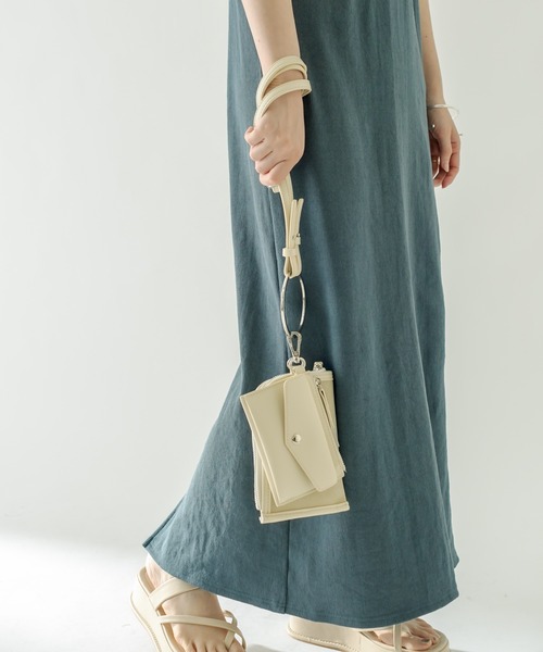 mystic(ミスティック)の「マルチWAYチャームBAG(ショルダーバッグ・レディース・ブラック/ベージュ・ONE SIZE)」の20枚目の写真