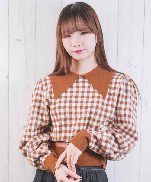Clice de Paris(クリシェドゥパリス)の「K/チェック柄ニット(ニット/セーター・レディース・ベージュ/ブラック・ONESIZE)」の1枚目の写真