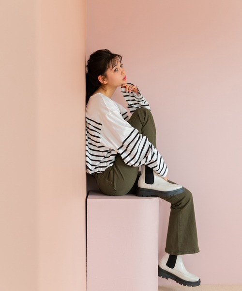 fifth（フィフス）の「ブーツカットストレッチカラーデニム（デニムパンツ・レディース・オフホワイト/カーキ・M）」の15枚目の写真