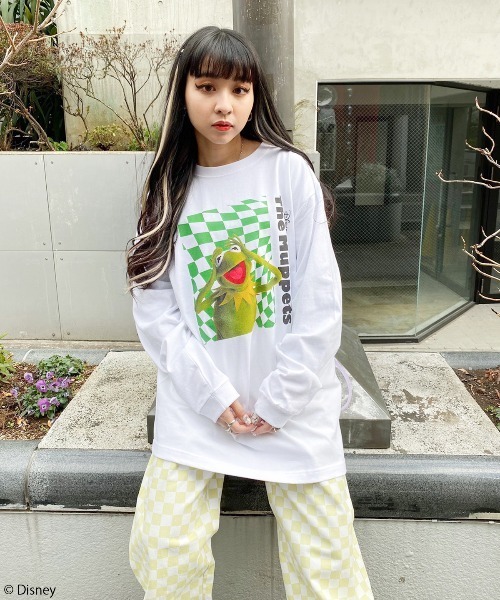 Candy Stripper(キャンディストリッパー)の「KERMIT THE FROG / L/S Tシャツ(Tシャツ/カットソー・レディース・ブラック/オフホワイト・2)」の2枚目の写真