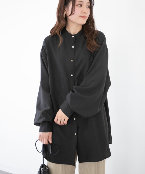 ELENCARE DUE（エレンカーレデュエ）の「・ELENCARE DUEブザムキリカエシャツチュニック（シャツ/ブラウス・レディース・ブラック/グレー/オフホワイト/ライトカーキ・FREE）」の3枚目の写真