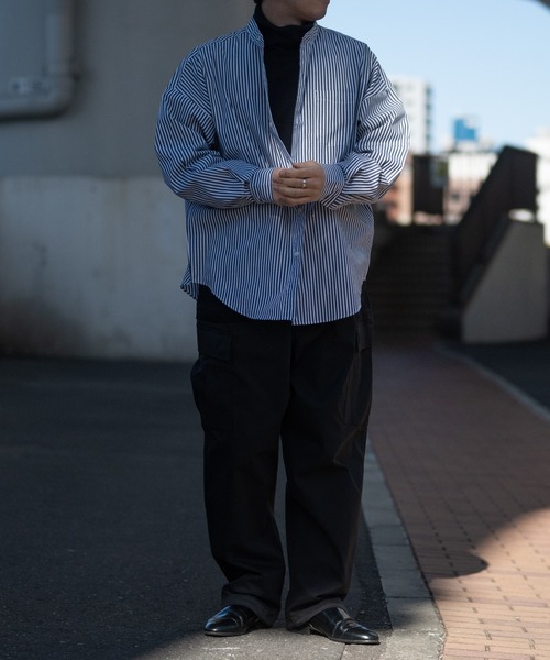 JOHN'S CLOSET（ジョンズクローゼット）の「【i】ブロードルーズフィットバンドカラービッグシャツ（シャツ/ブラウス・メンズ・サックスブルー/ホワイト/ブラック/グリーン/グレイッシュベージュ/ホワイト系その他/サックスブルー系/ラベンダー/イエロー系その他/ブラック系その他/グリーン系その他・X-LARGE/MEDIUM/LARGE）」の20枚目の写真