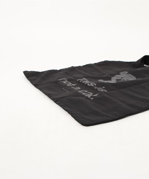 This is not a cat.(ディスイズノットアキャット)の「【 This is not a cat. / ディスイズ ノット ア キャット 】 エコバッグ eco bag 4580742400901 MDI(トートバッグ・レディース・ブラック・FREE)」の2枚目の写真