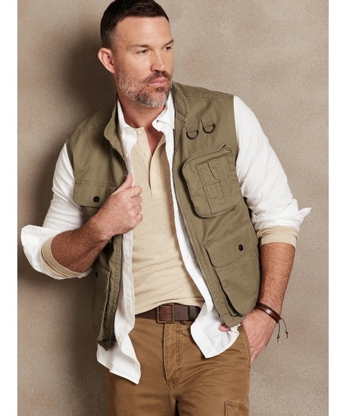 BANANA REPUBLIC FACTORY STOREサバイバルベスト