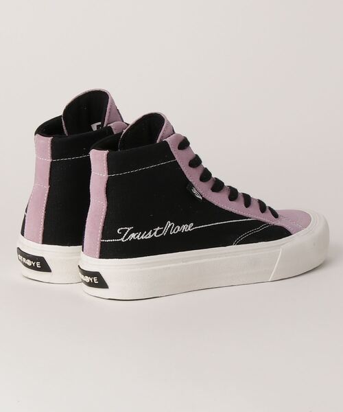 STRAYE（ストレイ）の「【STRAYE】HILAND（スニーカー・メンズ・ラベンダー・11/6/8/10/9/8.5/9.5/6.5/7/7.5）」の3枚目の写真