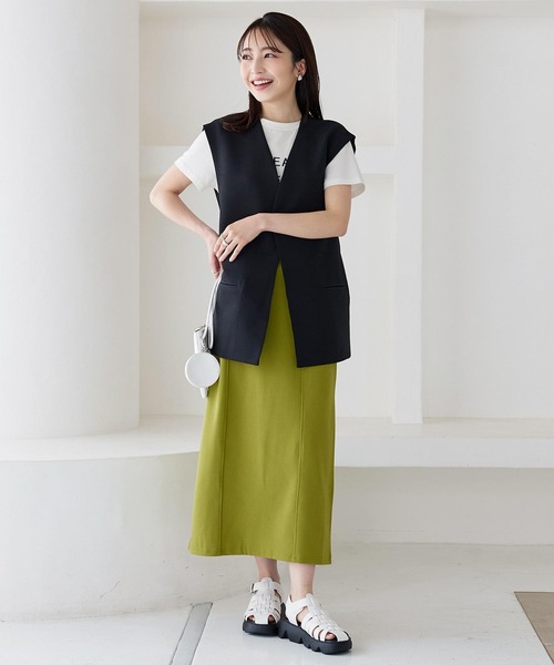 KOBE LETTUCE（コウベレタス）の「ショート丈ジレベスト（ベスト・レディース・グレイッシュベージュ/ブラック/ホワイト系・FREE）」の9枚目の写真