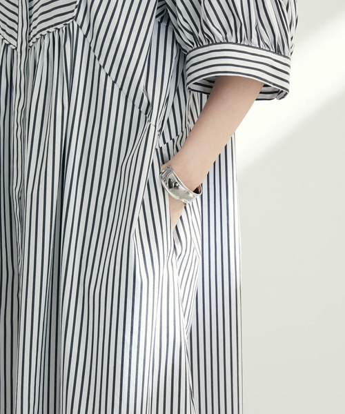 ADAM ET ROPE'(アダムエロペ)の「ミニベストシャツワンピースセット(シャツワンピース・レディース・ブルー/ブラック系その他・FREE)」の17枚目の写真