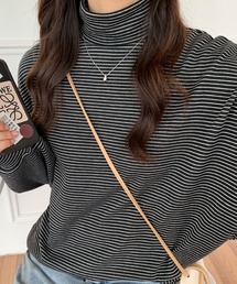 ハーフボーダーハイネックロングTシャツ