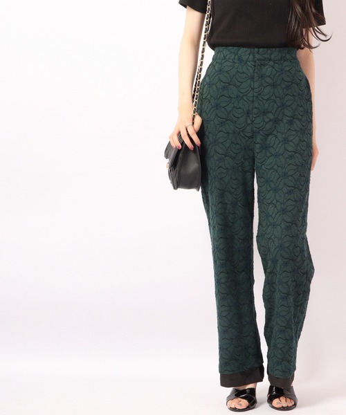 TRANOI(トラノイ)の「TRANOI ジャガードパンツ(その他パンツ・レディース・グリーン・FREE)」の1枚目の写真