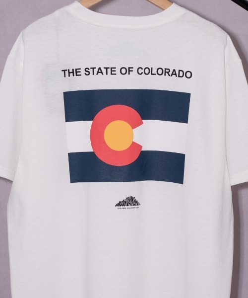 MOUNTAIN SMITH（マウンテンスミス）の「【 MOUNTAIN SMITH / マウンテンスミス 】 ブランド ロゴ コロラド州 州旗 プリント Tシャツ MS0-00M-221027（Tシャツ/カットソー・メンズ・ホワイト・XL/L/M）」の6枚目の写真