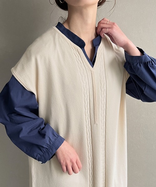 knit Jemade（ニットジェメイド）の「キーネックニットケーブルベストワンピース（ワンピース・レディース・ブラウン/クリーム/ブラック・FREE）」の12枚目の写真