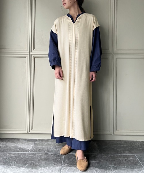 knit Jemade（ニットジェメイド）の「キーネックニットケーブルベストワンピース（ワンピース・レディース・ブラウン/クリーム/ブラック・FREE）」の13枚目の写真