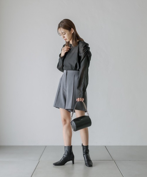 mystic（ミスティック）の「シアーパワショルブラウス（シャツ/ブラウス・レディース・ブラック/オフホワイト/ブルー・FREE）」の15枚目の写真