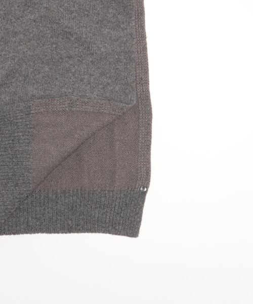 Maison Margiela（メゾンマルジェラ）の「Maison Margiela VEST（ベスト・レディース・ネイビー/ベージュ/グレー・SMALL）」の5枚目の写真