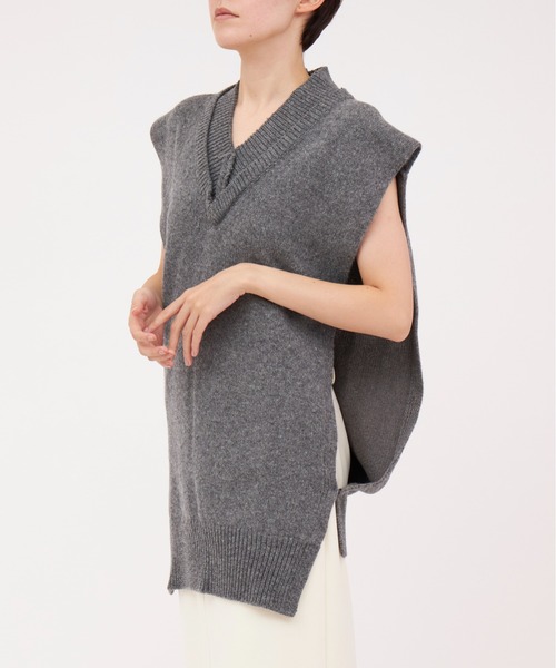 Maison Margiela（メゾンマルジェラ）の「Maison Margiela VEST（ベスト・レディース・ネイビー/ベージュ/グレー・SMALL）」の10枚目の写真