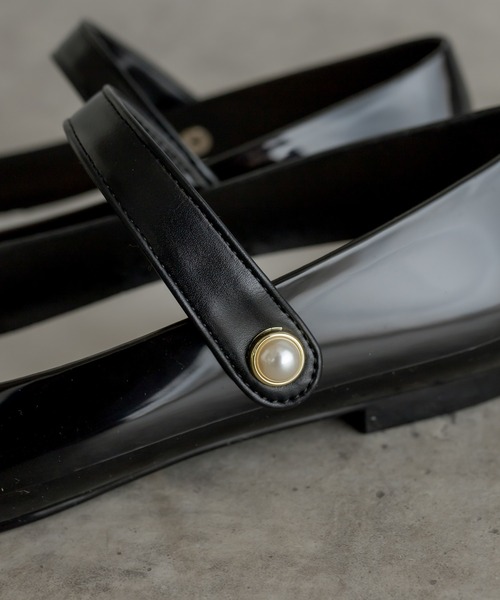 TEMPERATE（テンパレイト）の「別注【TEMPERATE（テンパレイト）】 ストラップパンプス（パンプス・レディース・ブラック/グレー・38/36/40）」の10枚目の写真