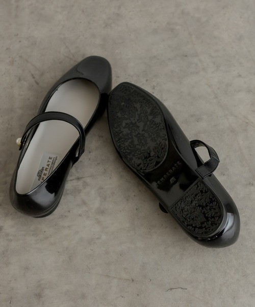 TEMPERATE（テンパレイト）の「別注【TEMPERATE（テンパレイト）】 ストラップパンプス（パンプス・レディース・ブラック/グレー・38/36/40）」の20枚目の写真