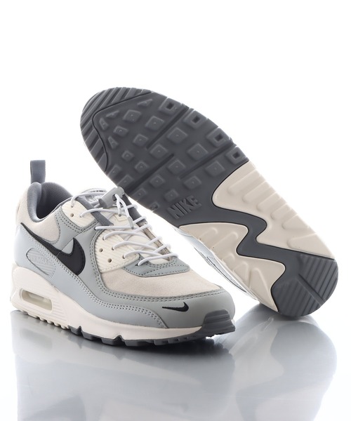 NIKE（ナイキ）の「NIKE AIR MAX 90 SE / ナイキ エア マックス90 ハングル【SP】（スニーカー・メンズ・グレー・26.5cm/28.5cm/24.5cm/26.0cm/27.0cm/30.0cm/25.5cm/27.5cm/29.0cm/25.0cm/28.0cm/24.0cm）」の15枚目の写真