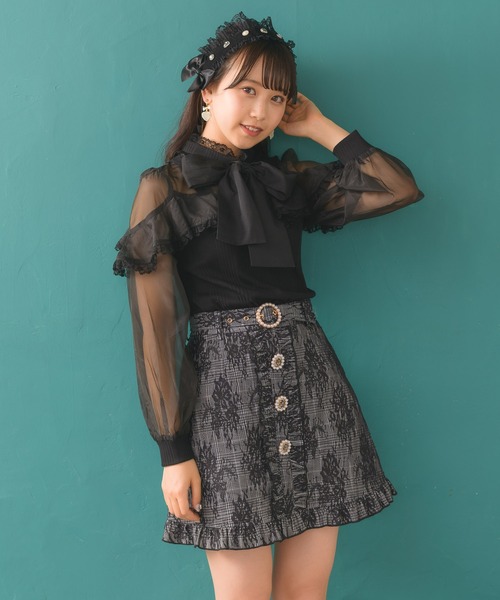 ROJITA(ロジータ)の「ビジュパール付きサイドリボンヘッドドレス(その他ヘアアクセサリー・レディース・ホワイト/ブラック・FREE)」の13枚目の写真