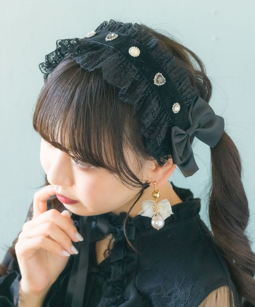 ROJITA(ロジータ)の「ビジュパール付きサイドリボンヘッドドレス(その他ヘアアクセサリー・レディース・ホワイト/ブラック・FREE)」の14枚目の写真