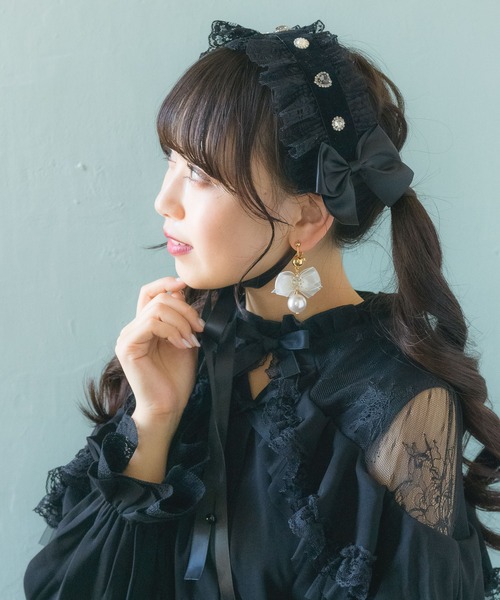 ROJITA(ロジータ)の「ビジュパール付きサイドリボンヘッドドレス(その他ヘアアクセサリー・レディース・ホワイト/ブラック・FREE)」の19枚目の写真