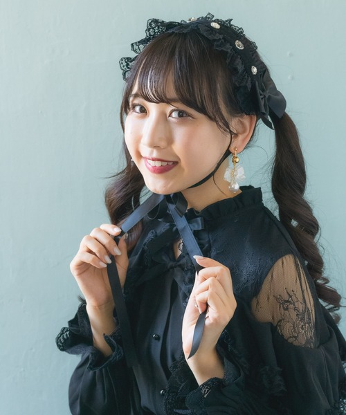 ROJITA(ロジータ)の「ビジュパール付きサイドリボンヘッドドレス(その他ヘアアクセサリー・レディース・ホワイト/ブラック・FREE)」の21枚目の写真