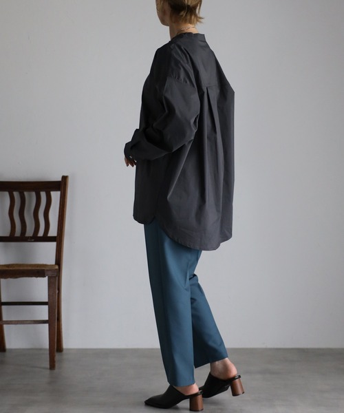 Fizz（フィズ）の「【maiko_wear × Fizz コラボ】　スタンドカラーデザインシャツ（シャツ/ブラウス・レディース・スミクロ/ホワイト/カーキ・M）」の14枚目の写真