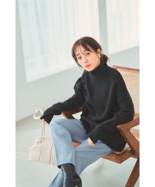 N WITH.（エヌウィズ）の「ドロストタートルニット（ニット/セーター・レディース・ブラウン/ホワイト/ブラック・FREE）」の7枚目の写真