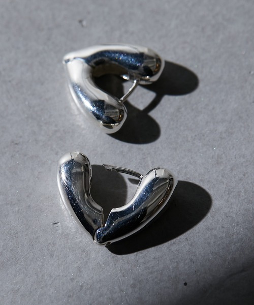 ■ANNIKA INEZ HEART HOOPS SML ハートフープピアス/SILVER アニカイネズ ANNIKA INEZ アニカイネズ ANNIKA INEZ Small