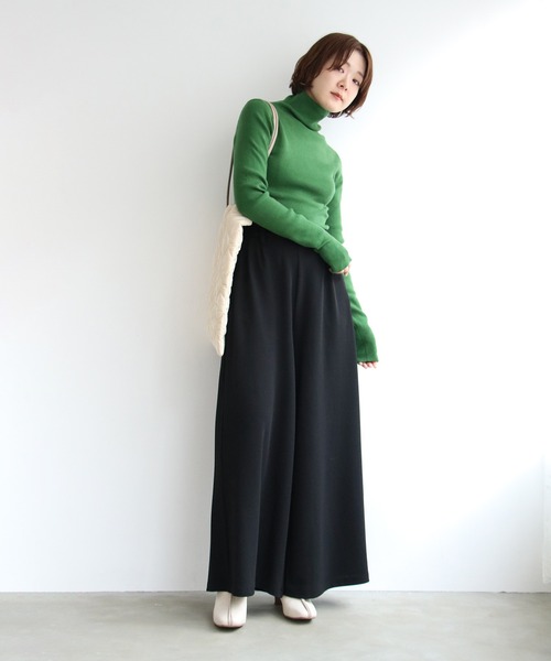 notch.（ノッチ）の「タートルネックロングスリーブニット（ニット/セーター・レディース・グリーン/ブラック/ブラウン/オフホワイト/パープル/オレンジ/ピンク・M）」の9枚目の写真