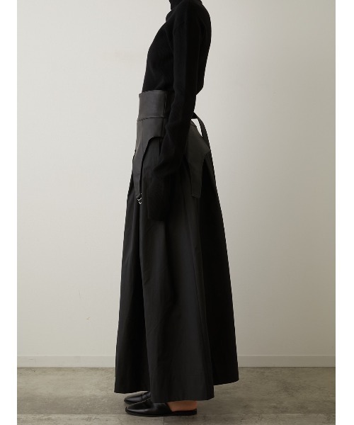 LA PEAU DE GEM（ラポドゥジェム）の「【LA PEAU DE GEM】4wayサッシュベルト付きボリュームスカート（スカート・レディース・ブラック・FREE）」の11枚目の写真