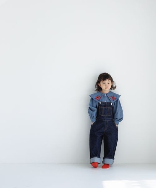 LOWRYS FARM（ローリーズファーム）の「ＣＯＮＥデニムオーバーオール　177896（サロペット/オーバーオール・キッズ・ワンウォッシュ・110cm/120cm/130cm/140cm/150cm）」の2枚目の写真