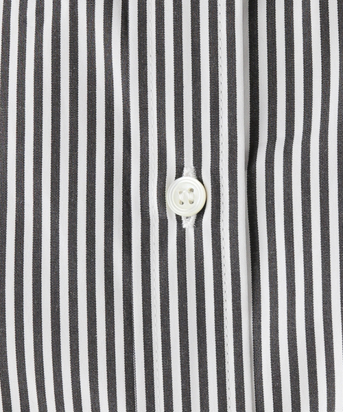 Spick & Span（スピックアンドスパン）の「スタンダードコットンシャツ（シャツ/ブラウス・レディース・ホワイト/サックスブルー/マルチ・FREE）」の20枚目の写真