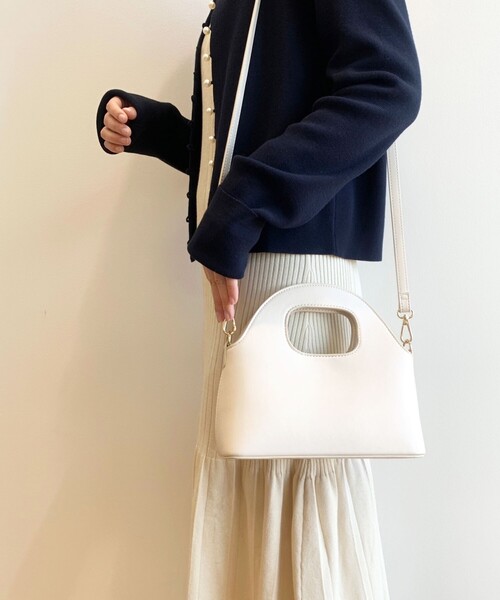 OPAQUE.CLIP（オペークドットクリップ）の「◆ホールハンドルミニバッグ【2WAY】（ショルダーバッグ・レディース・ブラック/オフホワイト/ピンク系・00）」の10枚目の写真